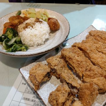 緯大雞排專賣店（萬華店）