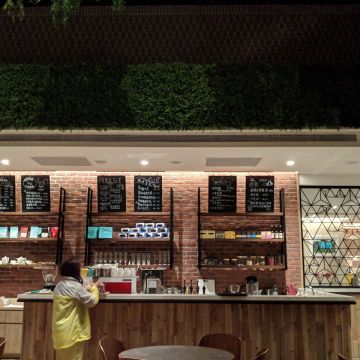 夏都城旅安平館-城食百匯自助餐廳