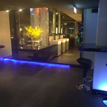 八千代（中和店）