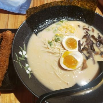 揹潶鍋日式拉麵