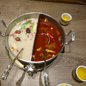 問鼎麻辣鍋 西門店