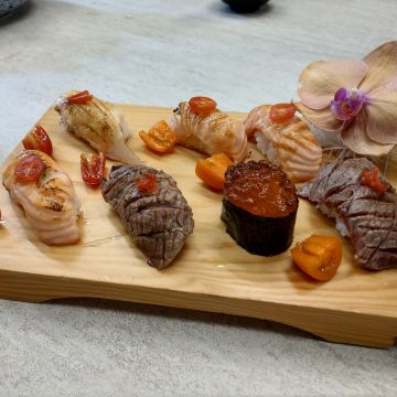 浤騰生魚片（東港店）