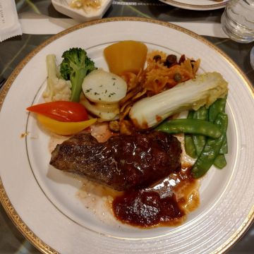 白色希望咖啡館