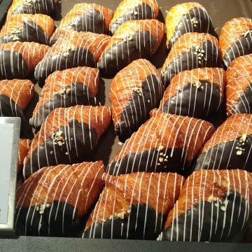 八月堂 環球中和店