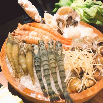 極鮮流 精緻活海鮮涮涮鍋