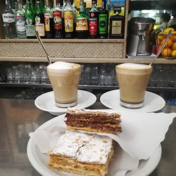 夏朵義大利咖啡館