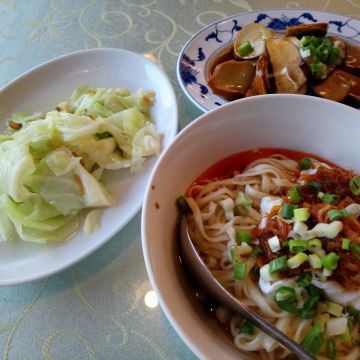 天川牛肉麵食館