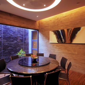 石井屋日本料理屋（西屯店）