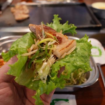 VEGE TEJI YA 菜豚屋 台北八德店