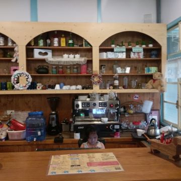 德蘭日式庭園簡餐