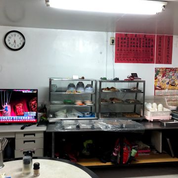 青島餃子館牛肉麵（東勢店）