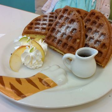 Homecafe 幸福。好食。咖啡