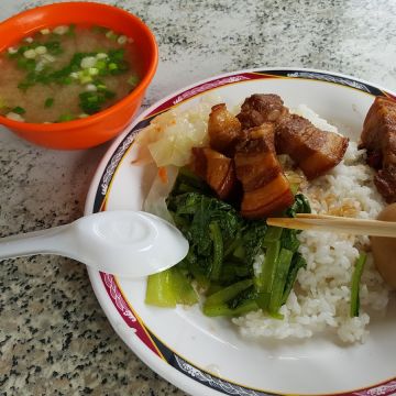 梁記焢肉飯