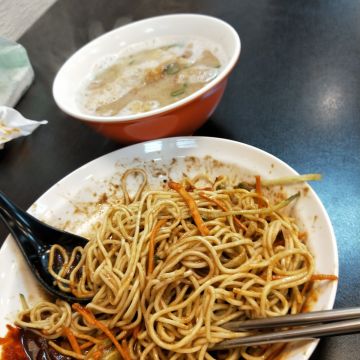 郝記涼麵咖哩飯專賣店