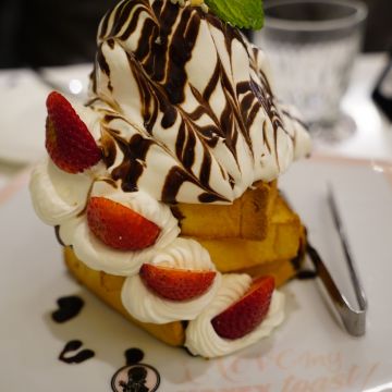 Dazzling Cafe Sweets 台北車站店