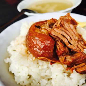 第五市場阿彬爌肉飯