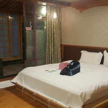 烏來明月溫泉會館