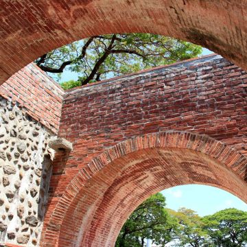 阿猴城牛軋火山