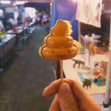 邊緣子雞蛋糕 lonercake