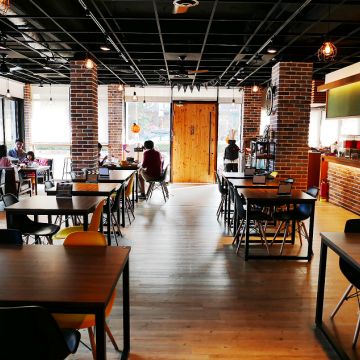 House廚義 複合式餐飲