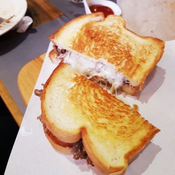 Love At First Bite Bakery Cafe