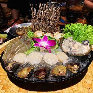 鰭十二（日式料理）