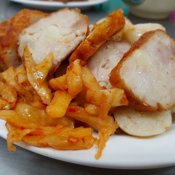 第五市場蚵仔粥專賣店