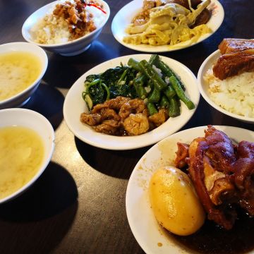 溪湖阿讚豬腳爌肉專賣店（北斗店）