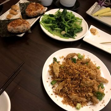 曜炭火食帶（南屯店）