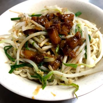 新店賴岡山羊肉