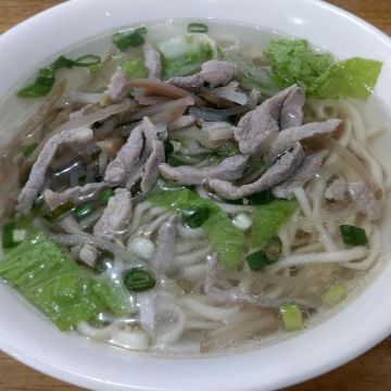 王冠牛肉麵