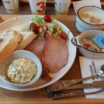 三皇三家（內湖店）