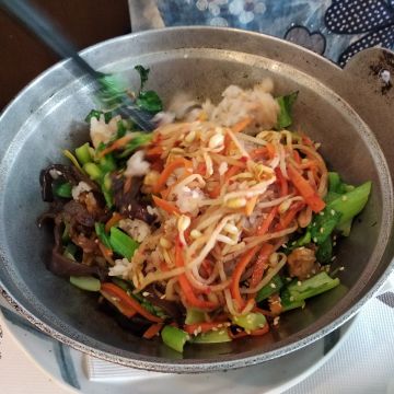 琉璃齋健康素食餐館