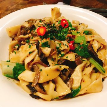 CHAMKAR蔬食 天母店 Chamkar Cafe’ & Vegetarian