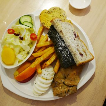 濰克早午餐 五妃店 Wake Up Brunch