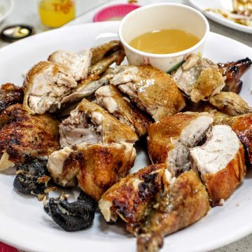 飛天甕缸雞休閒餐廳