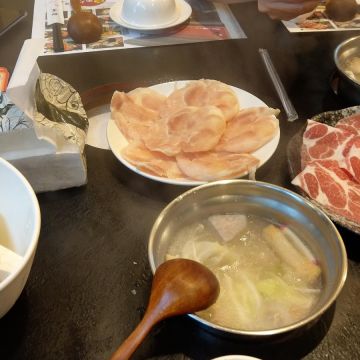 盛陶沙健康小火鍋