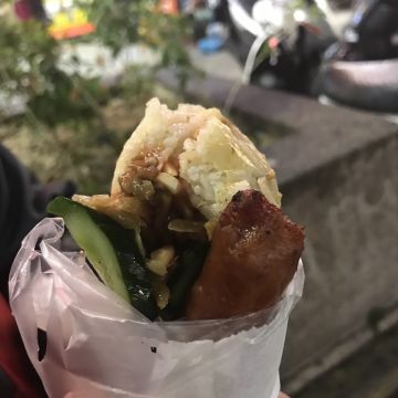 官芝霖大腸包小腸（恆春店）