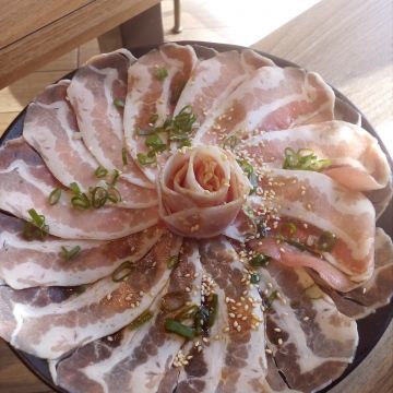 燒丼株式會社 夢時代高雄店