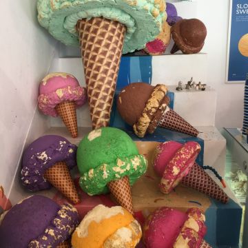 甜月亮的冰淇淋世界 Dolce Luna