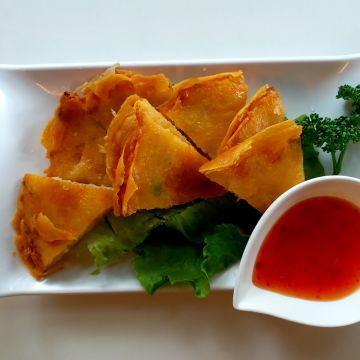 緣中西式簡餐火鍋