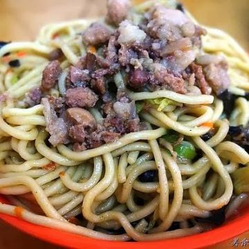 阿清炒麵豬肚湯