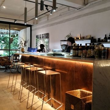 INFINITY .Yes Lounge