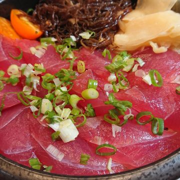 浤騰生魚片（梅山店）