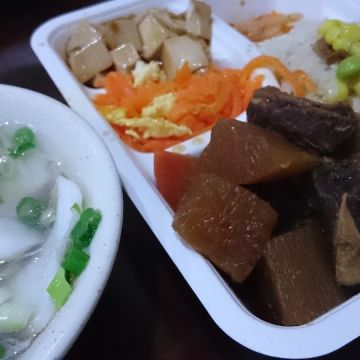 葳姐魯肉飯