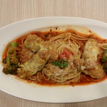 NU PASTA杯杯麵 高雄美術館店