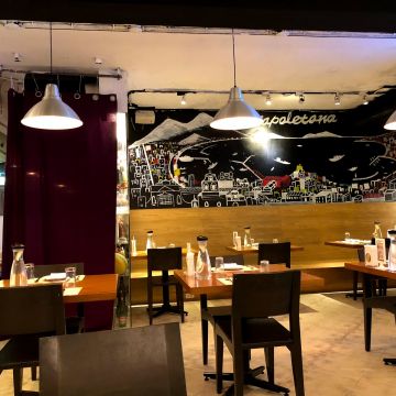 薩朵拿坡里披薩餐廳 SALTO Pizzeria