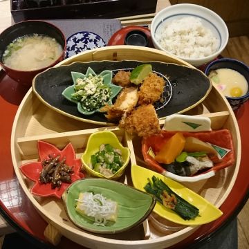 靜岡勝政豬排 林口三井店