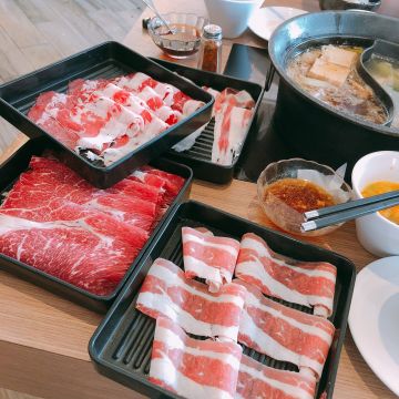 牛比蔥壽喜燒吃到飽（台中北區店）