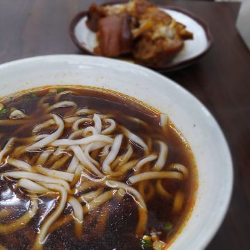 東東牛肉麵
